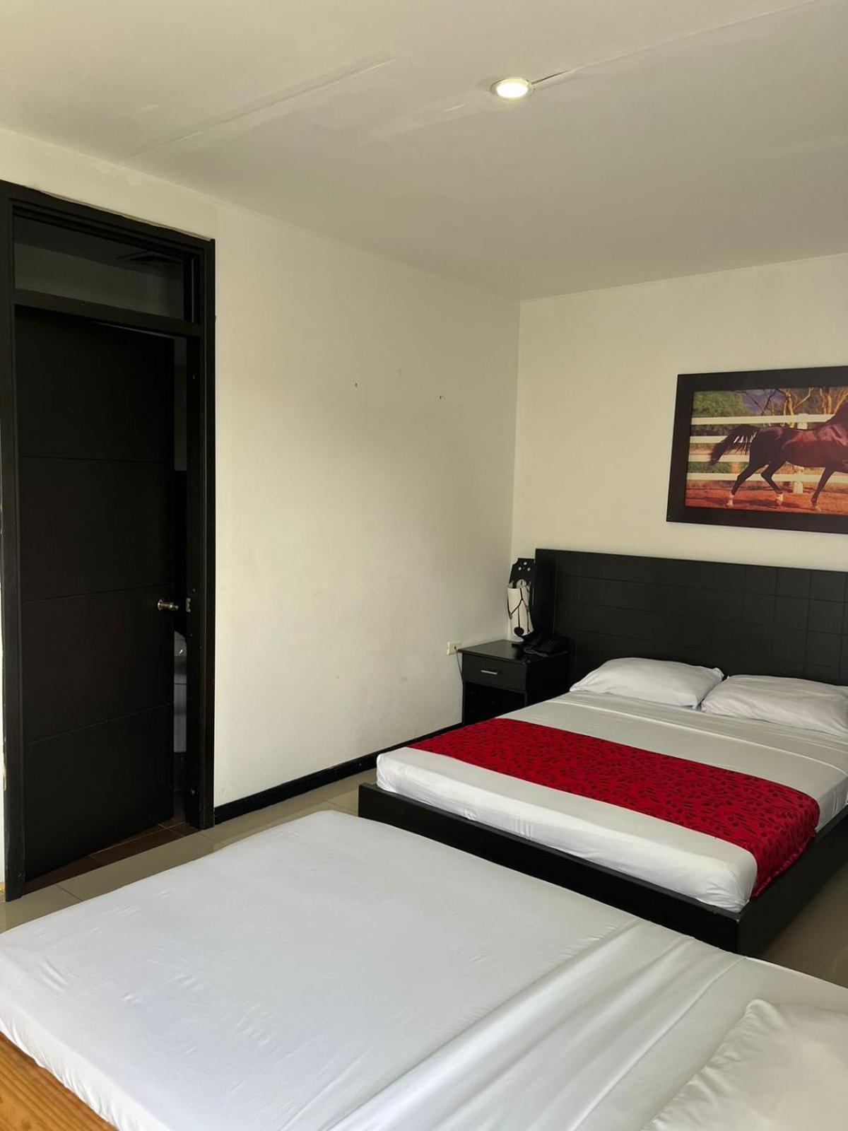 Hotel El Jardin Cafetero Armenia Exterior photo
